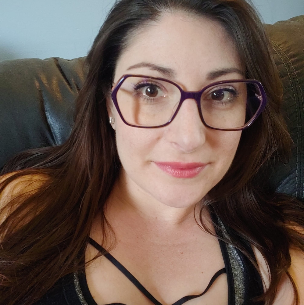 Meet your Posher, Bella